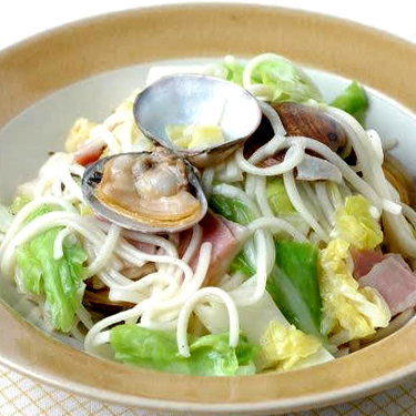 春キャベツとあさりの中華風パスタ